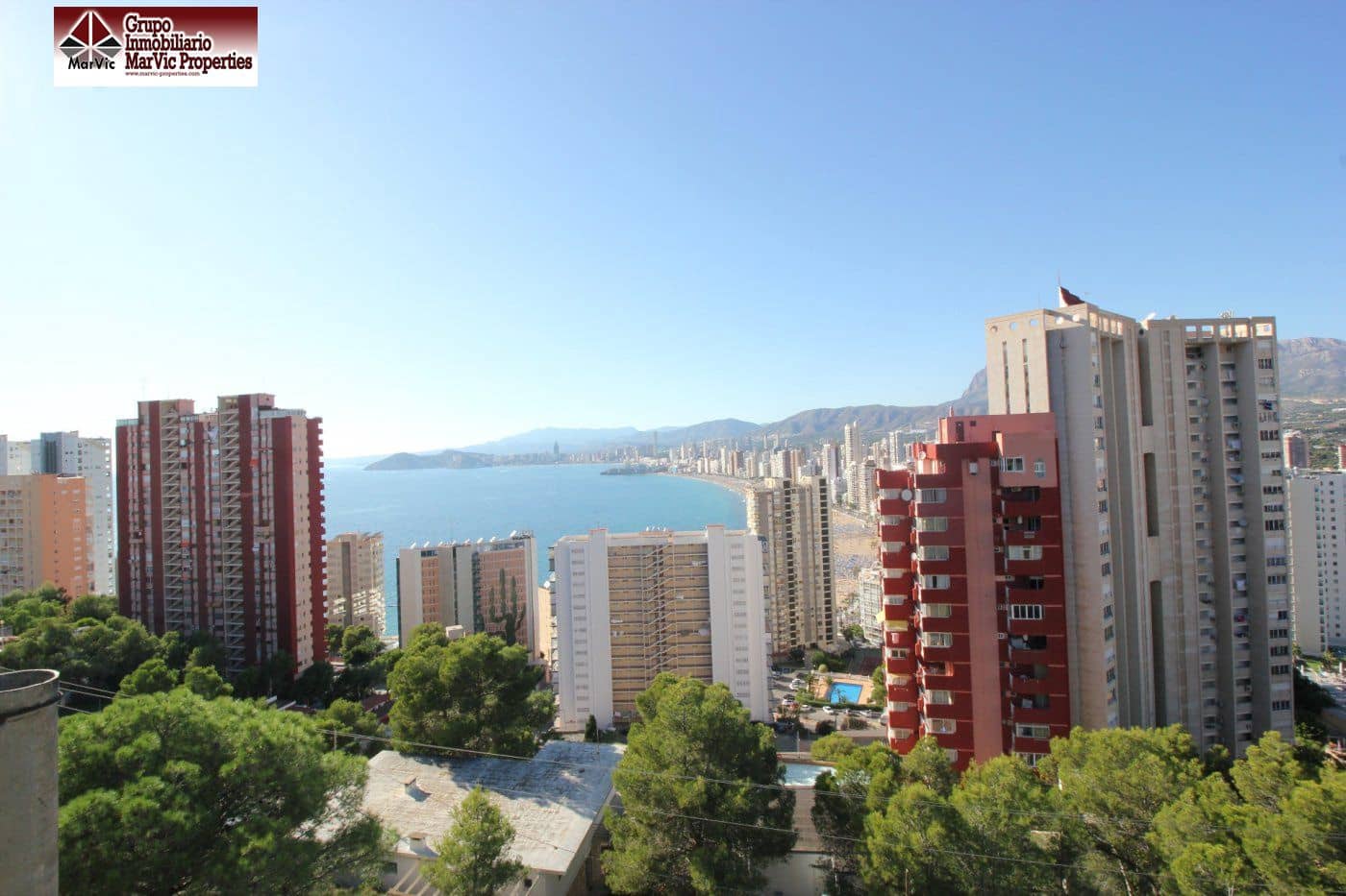 12 sypialnia Willa na sprzedaż w Benidorm z basenem - 1 980 000 € (Ref: 6171308)