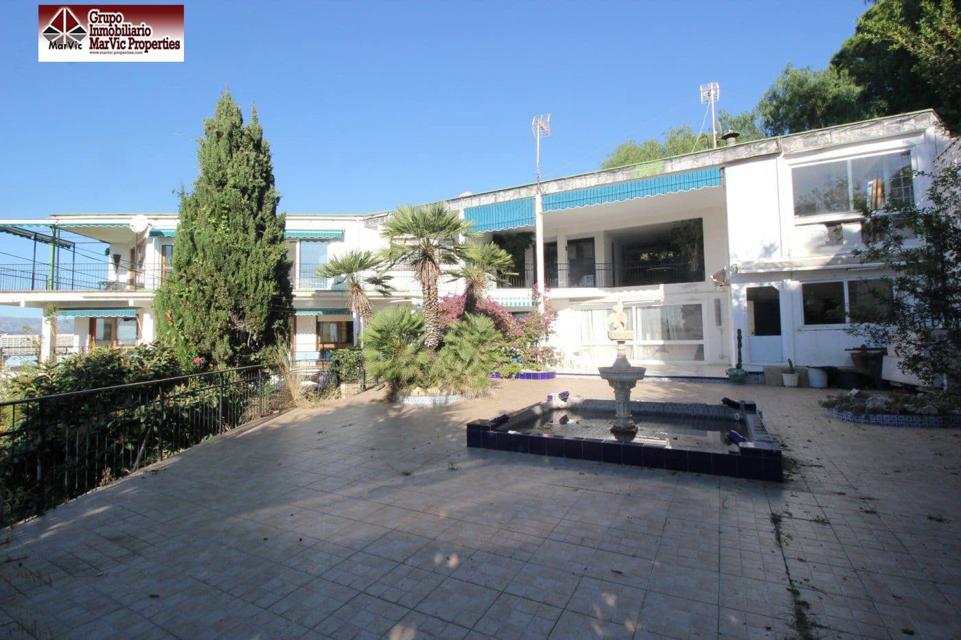 12 sypialnia Willa na sprzedaż w Benidorm z basenem - 1 980 000 € (Ref: 6171308)