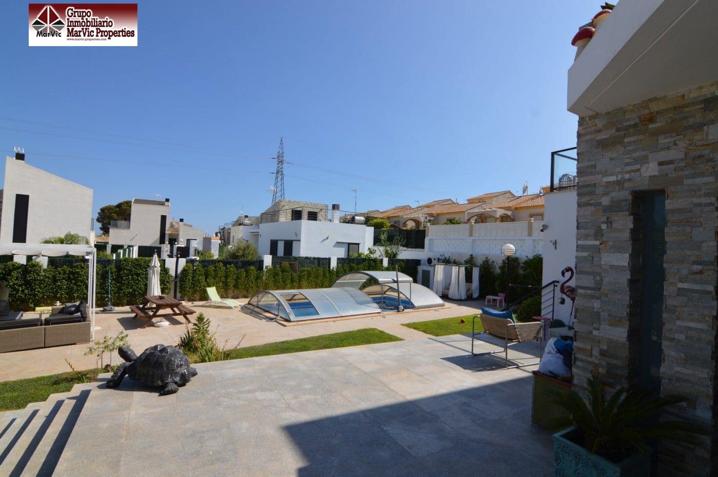 5 quarto Moradia para venda em Polop com piscina garagem - 850 000 € (Ref: 6171311)