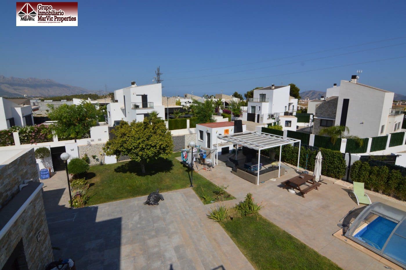 5 quarto Moradia para venda em Polop com piscina garagem - 850 000 € (Ref: 6171311)