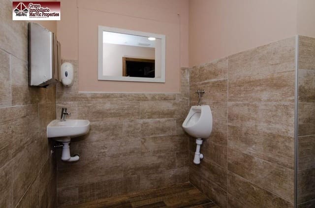 Commercial for sale in La Villajoyosa / Vila Joiosa - € 210,000 (Ref: 6171355)