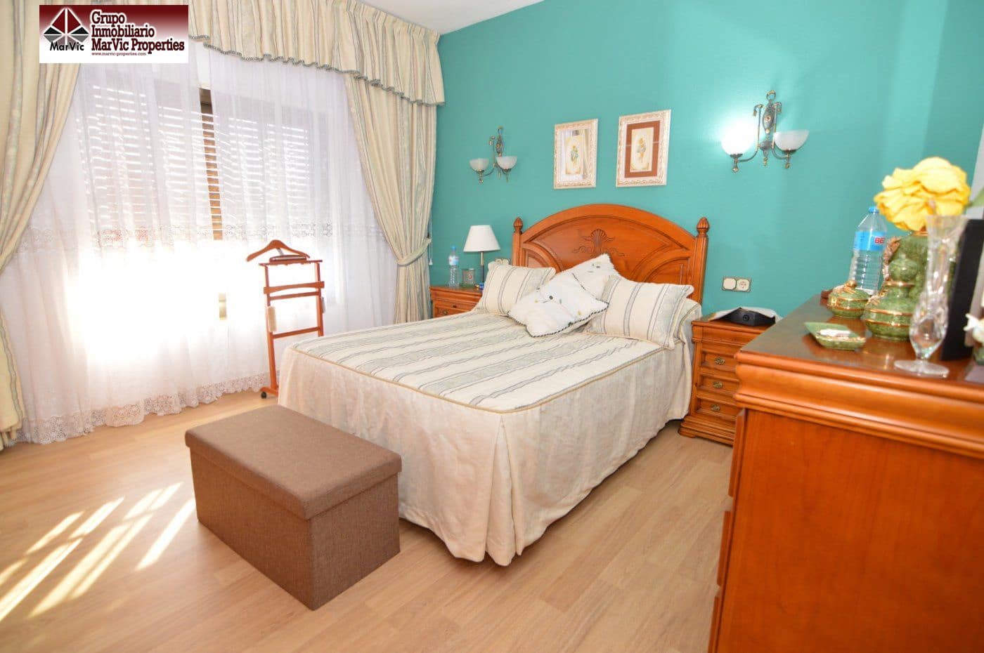 7 makuuhuone Huvila myytävänä paikassa La Nucia mukana uima-altaan 
autotalli - 650 000 € (Ref: 6171557)