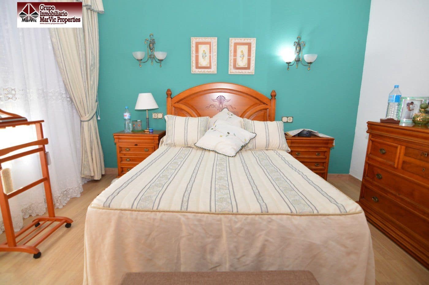 7 makuuhuone Huvila myytävänä paikassa La Nucia mukana uima-altaan 
autotalli - 650 000 € (Ref: 6171557)