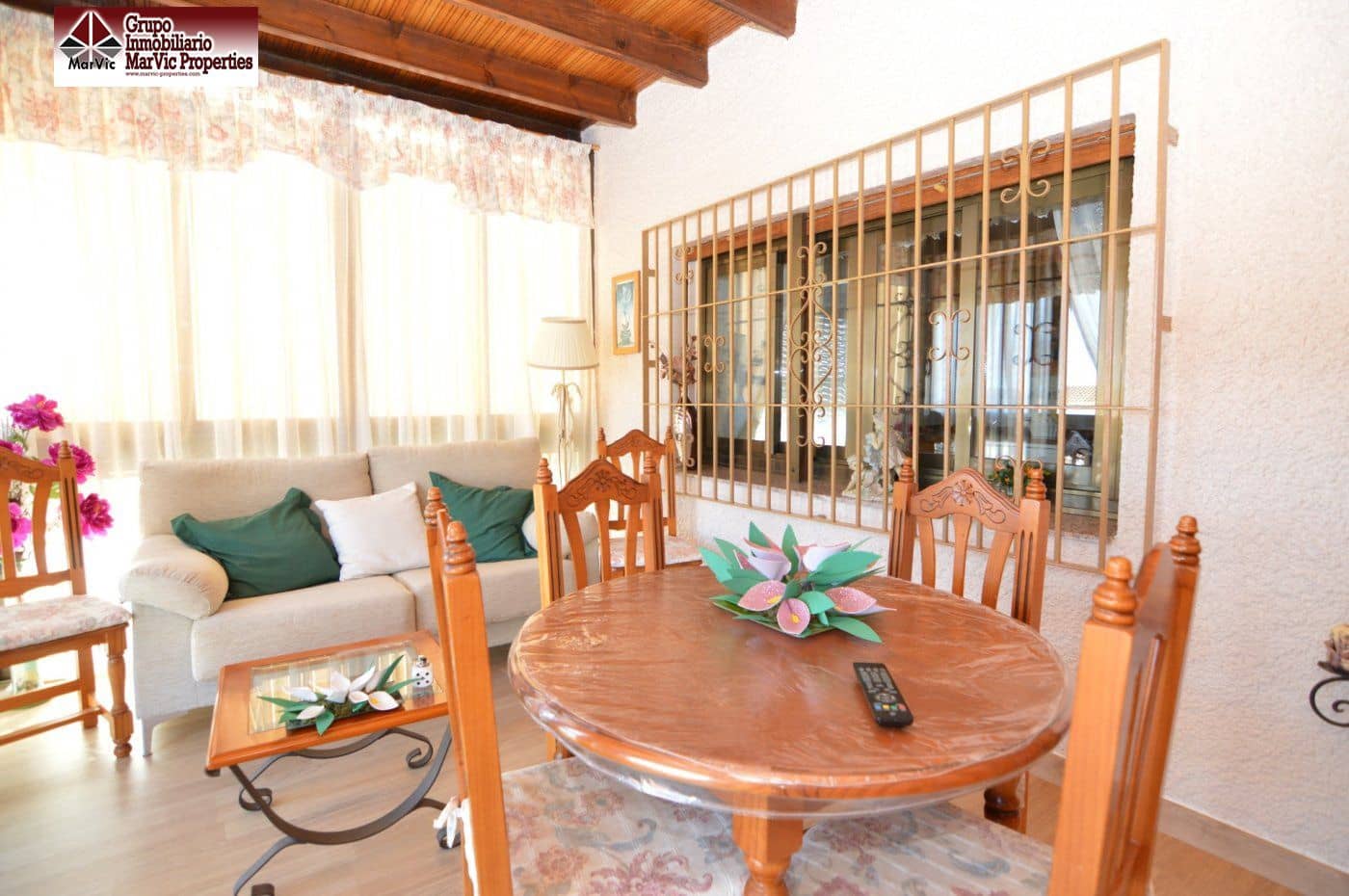 7 makuuhuone Huvila myytävänä paikassa La Nucia mukana uima-altaan 
autotalli - 650 000 € (Ref: 6171557)