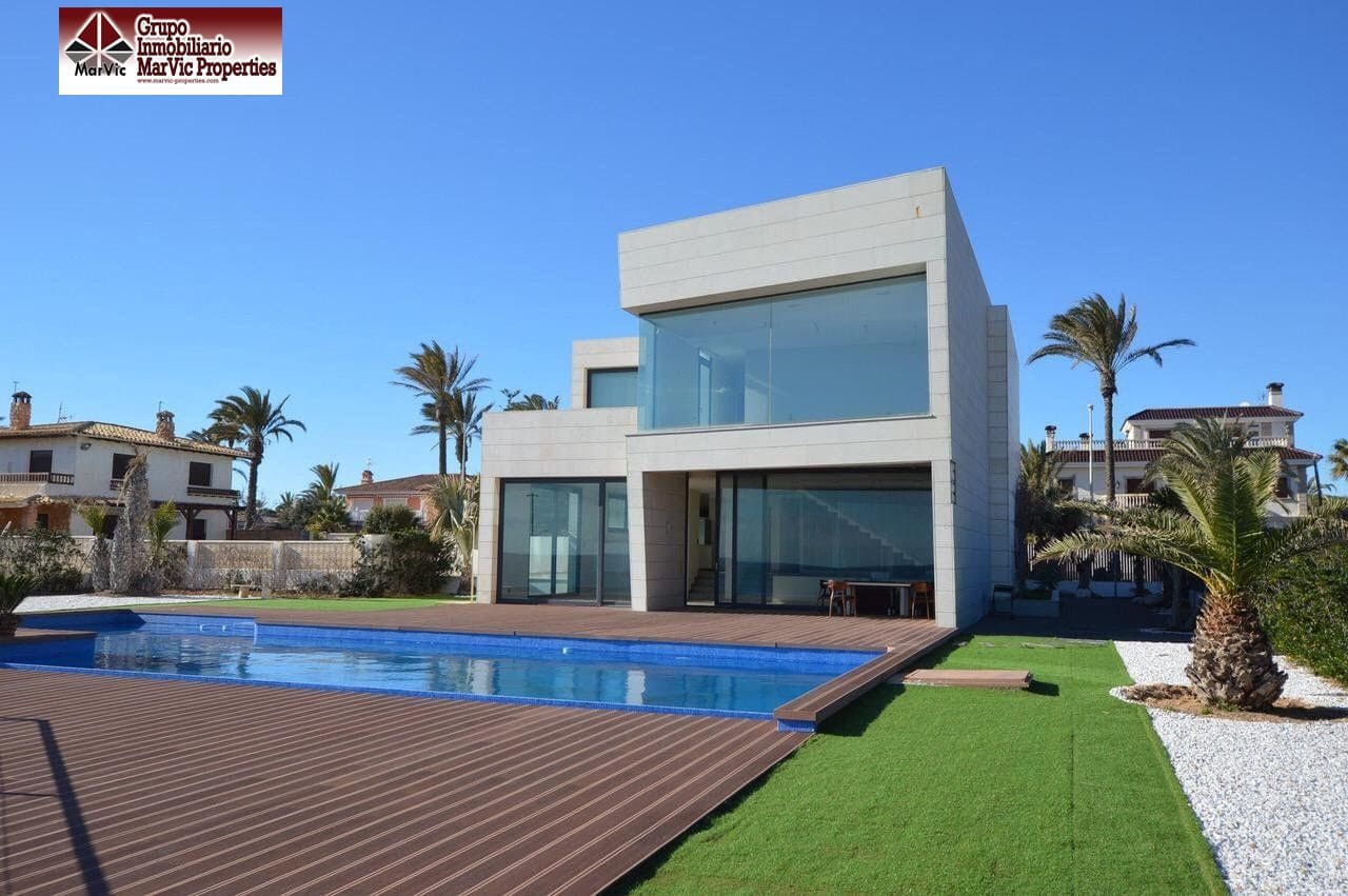 6 chambre Villa/Maison à vendre à Playa Flamenca avec garage - 2 950 000 € (Ref: 6171639)
