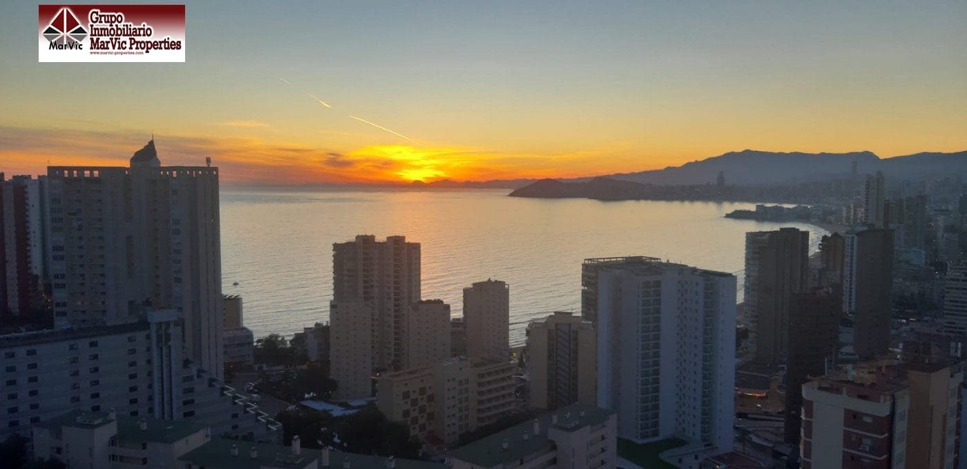 1 soverom Leilighet til salgs i Benidorm med svømmebasseng - € 205 500 (Ref: 6171653)