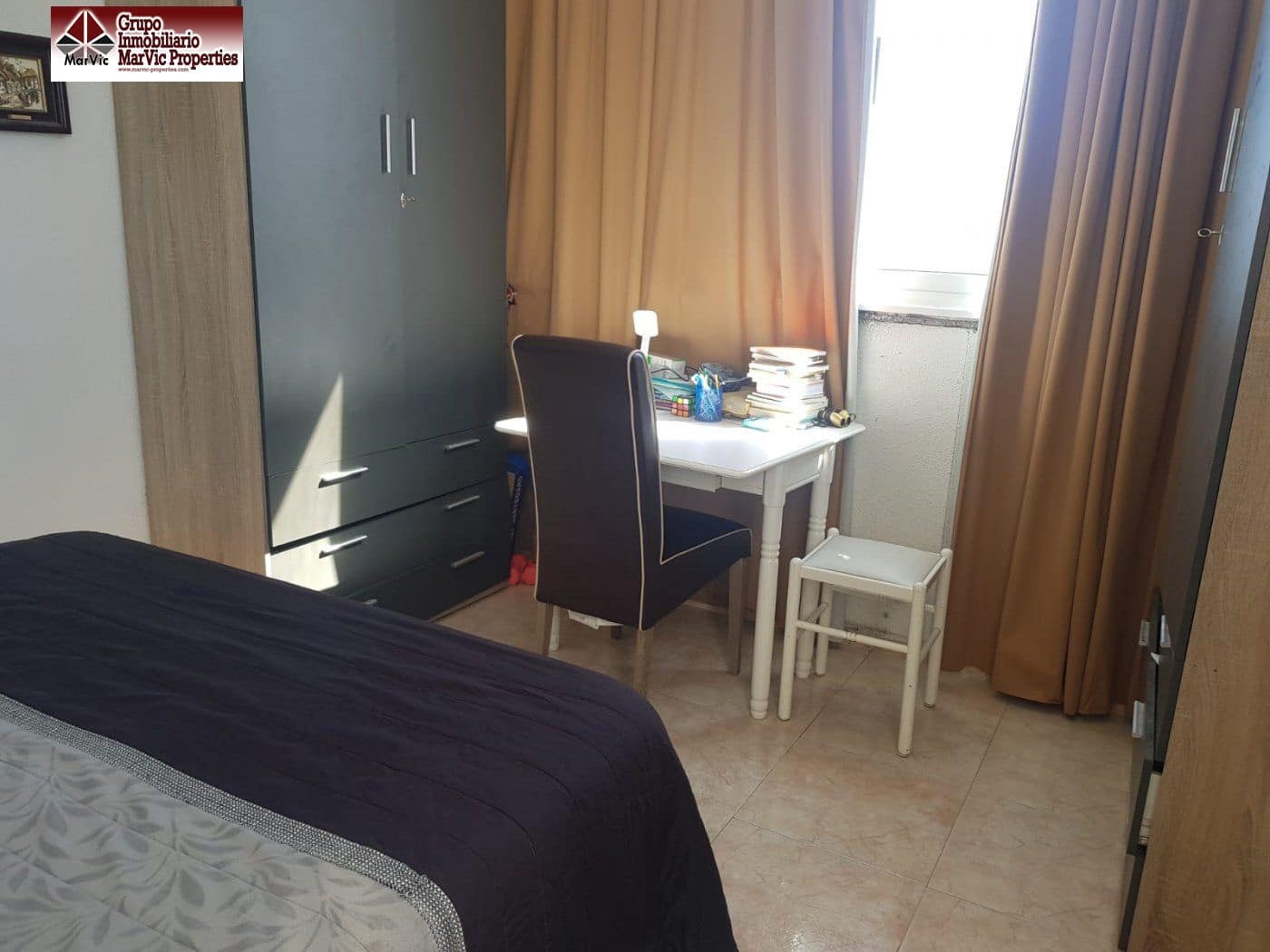 Piso de 3 habitaciones en Benidorm en venta con piscina - 289.000 € (Ref: 6171695)