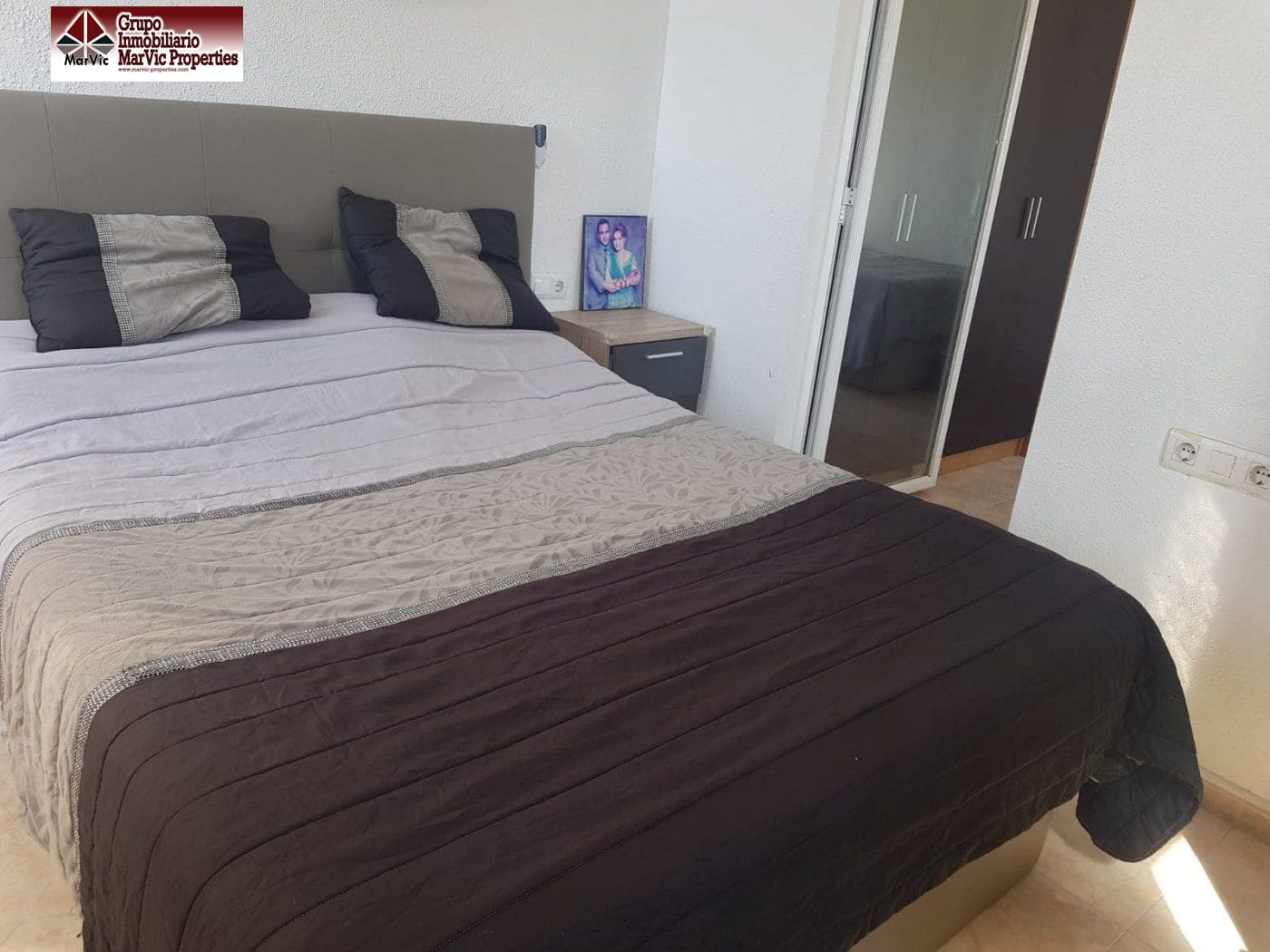 Piso de 3 habitaciones en Benidorm en venta con piscina - 289.000 € (Ref: 6171695)