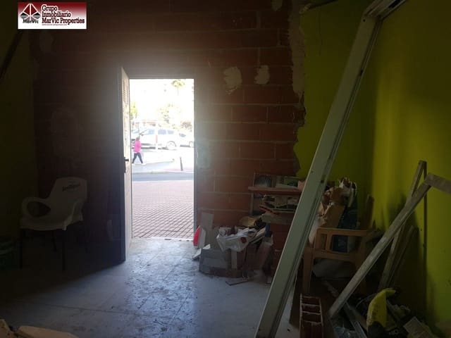 Commercieel te huur in Benidorm - € 1.000 (Ref: 6171696)