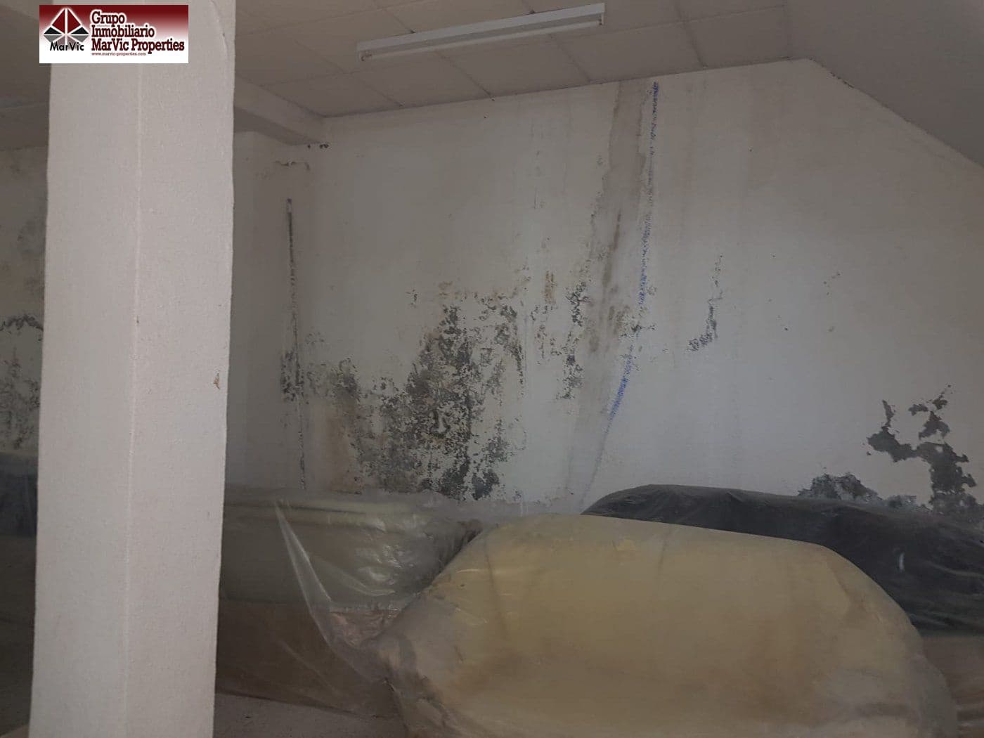 Commercial for sale in Benidorm - € 924,000 (Ref: 6171697)