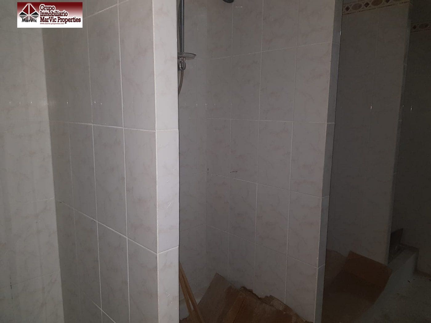 Commercial for sale in Benidorm - € 924,000 (Ref: 6171697)