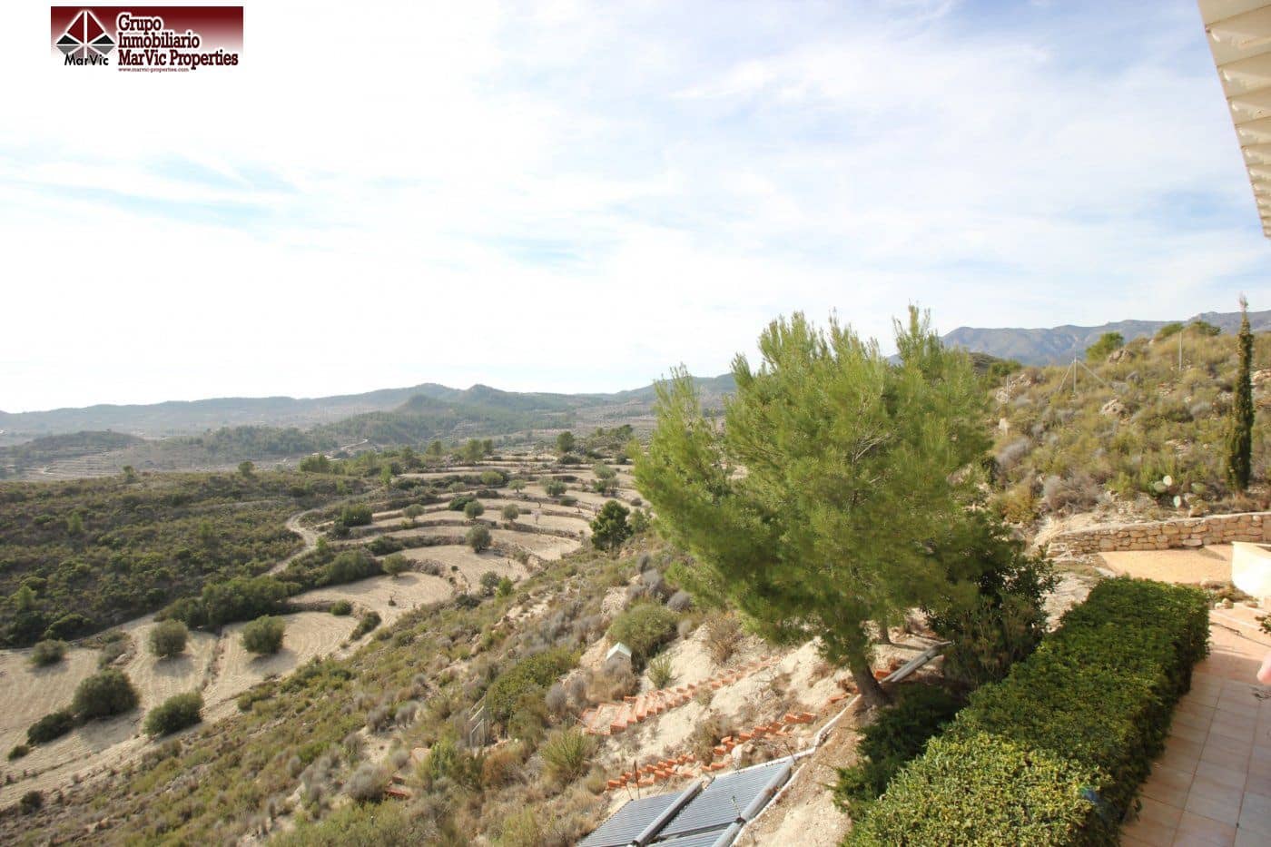 5 bedroom Finca/Country House for sale in Relleu with pool garage - € 700,000 (Ref: 6256710)