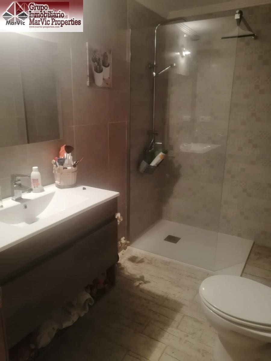 1 soverom Leilighet til salgs i Benidorm med svømmebasseng - € 165 000 (Ref: 6448988)