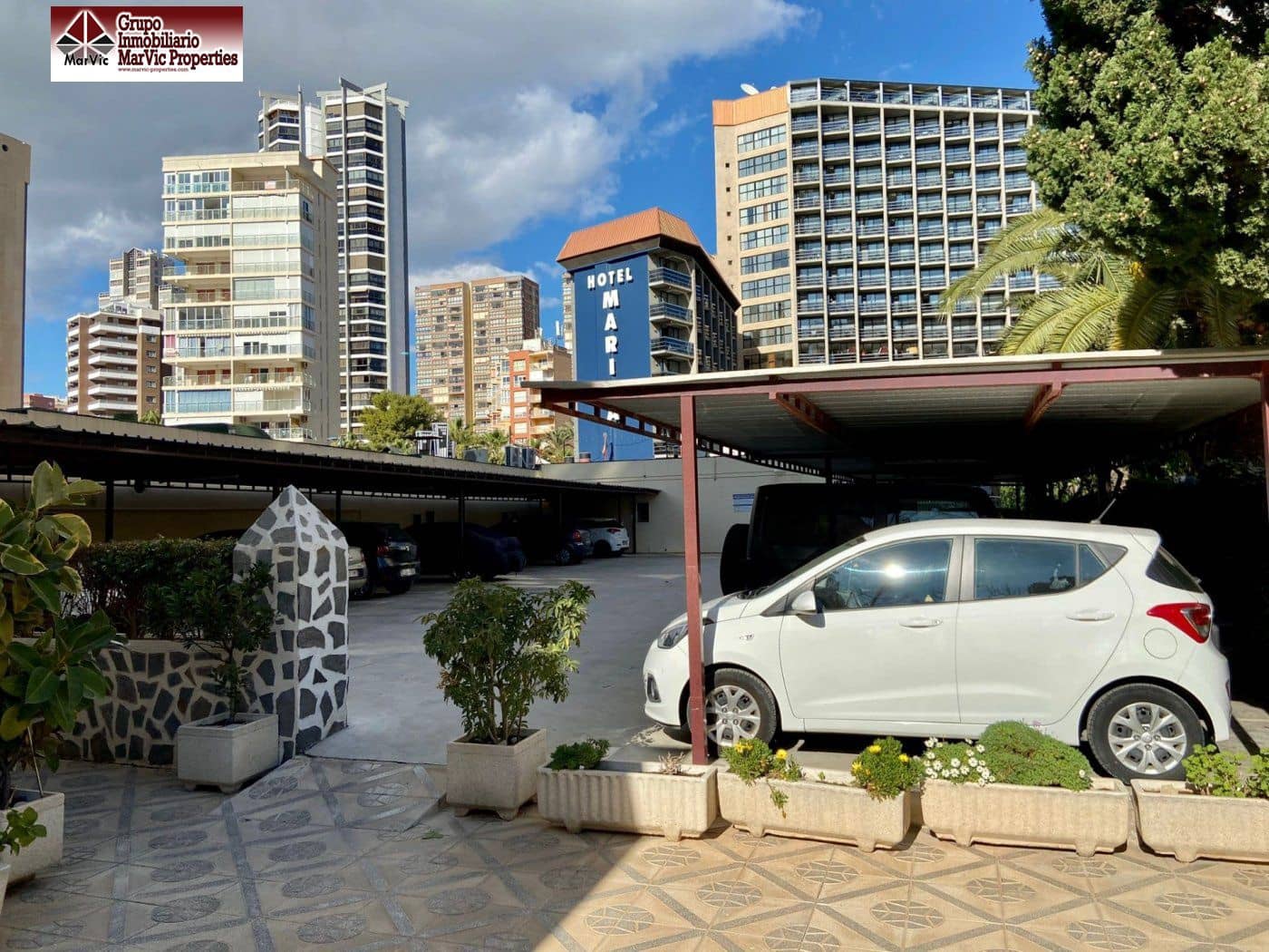 Flat for sale in Benidorm - € 254,500 (Ref: 6621425)