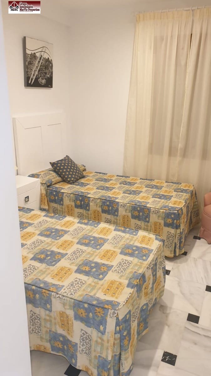 3 bedroom Flat for sale in Benidorm - € 525,000 (Ref: 6651973)