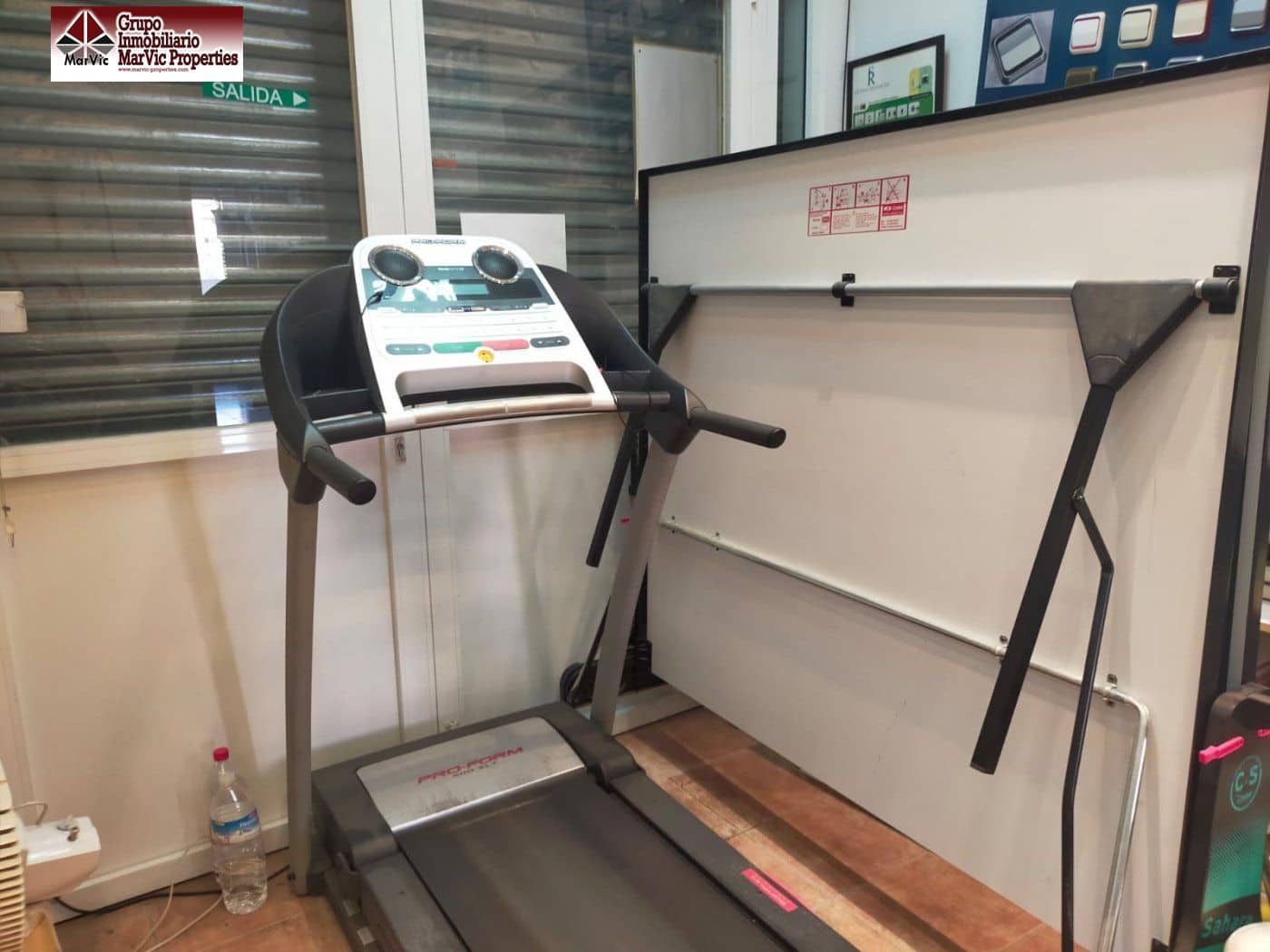 Commercial for sale in La Villajoyosa / Vila Joiosa - € 100,000 (Ref: 6655502)