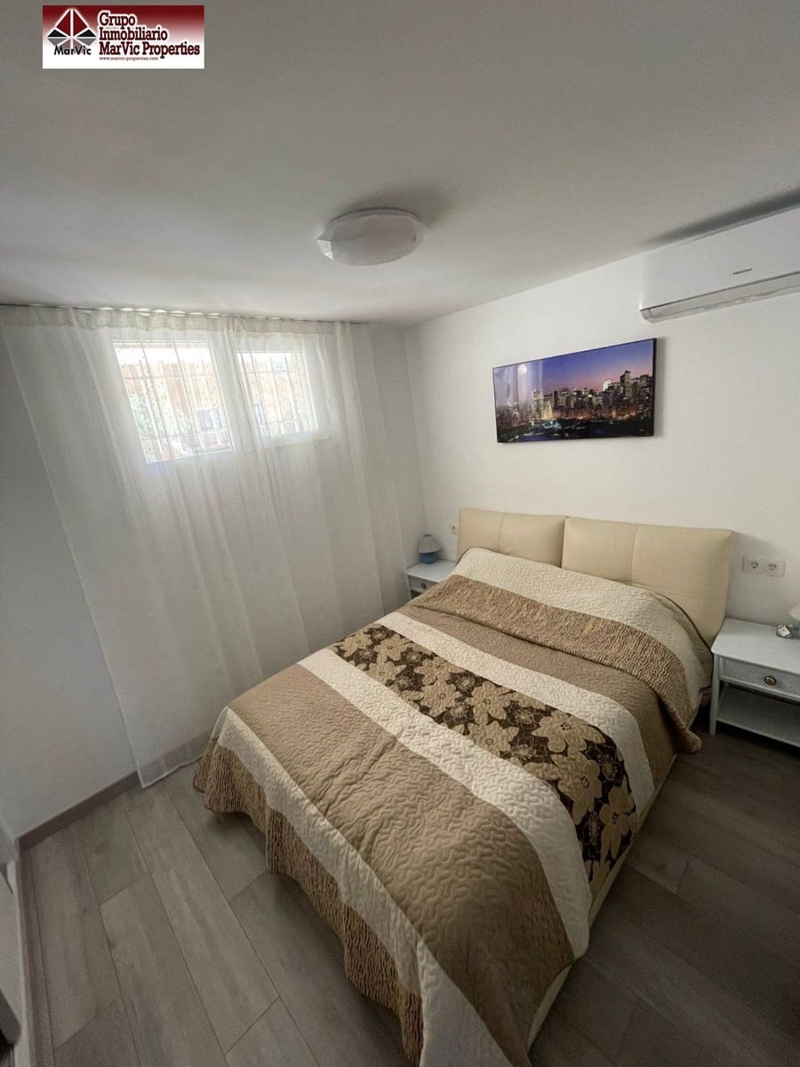 3 sovrum Lägenhet till salu i Benidorm med pool - 350 000 € (Ref: 6801943)