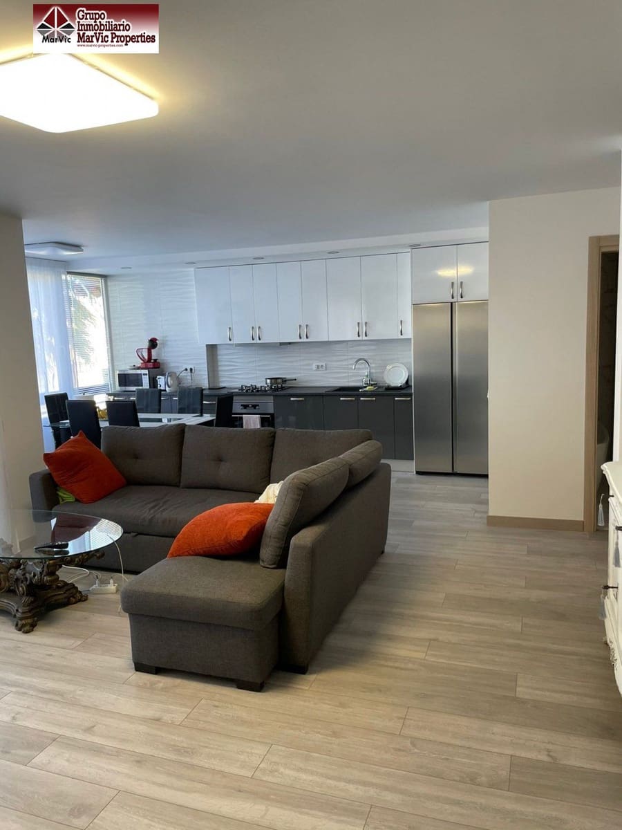 3 sovrum Lägenhet till salu i Benidorm med pool - 350 000 € (Ref: 6801943)