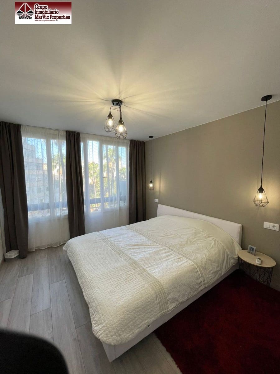 3 sovrum Lägenhet till salu i Benidorm med pool - 350 000 € (Ref: 6801943)