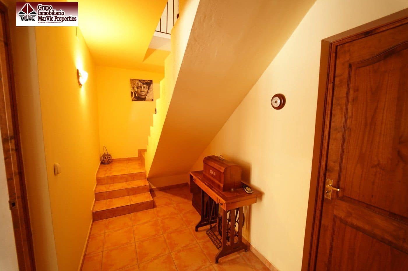 8 bedroom Villa for sale in Finestrat - € 620,000 (Ref: 7033099)