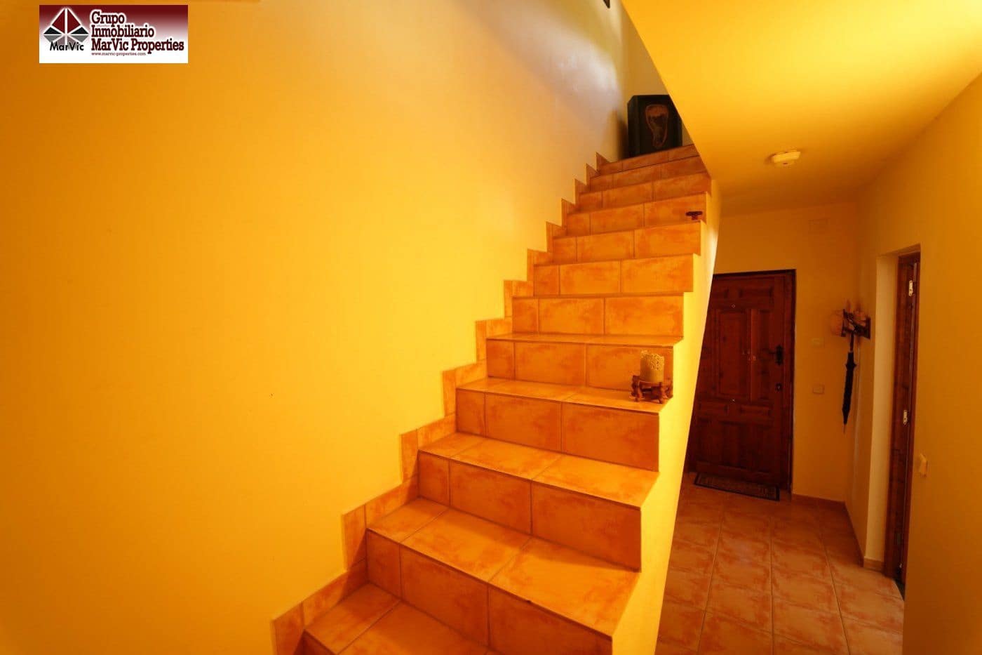 8 bedroom Villa for sale in Finestrat - € 620,000 (Ref: 7033099)