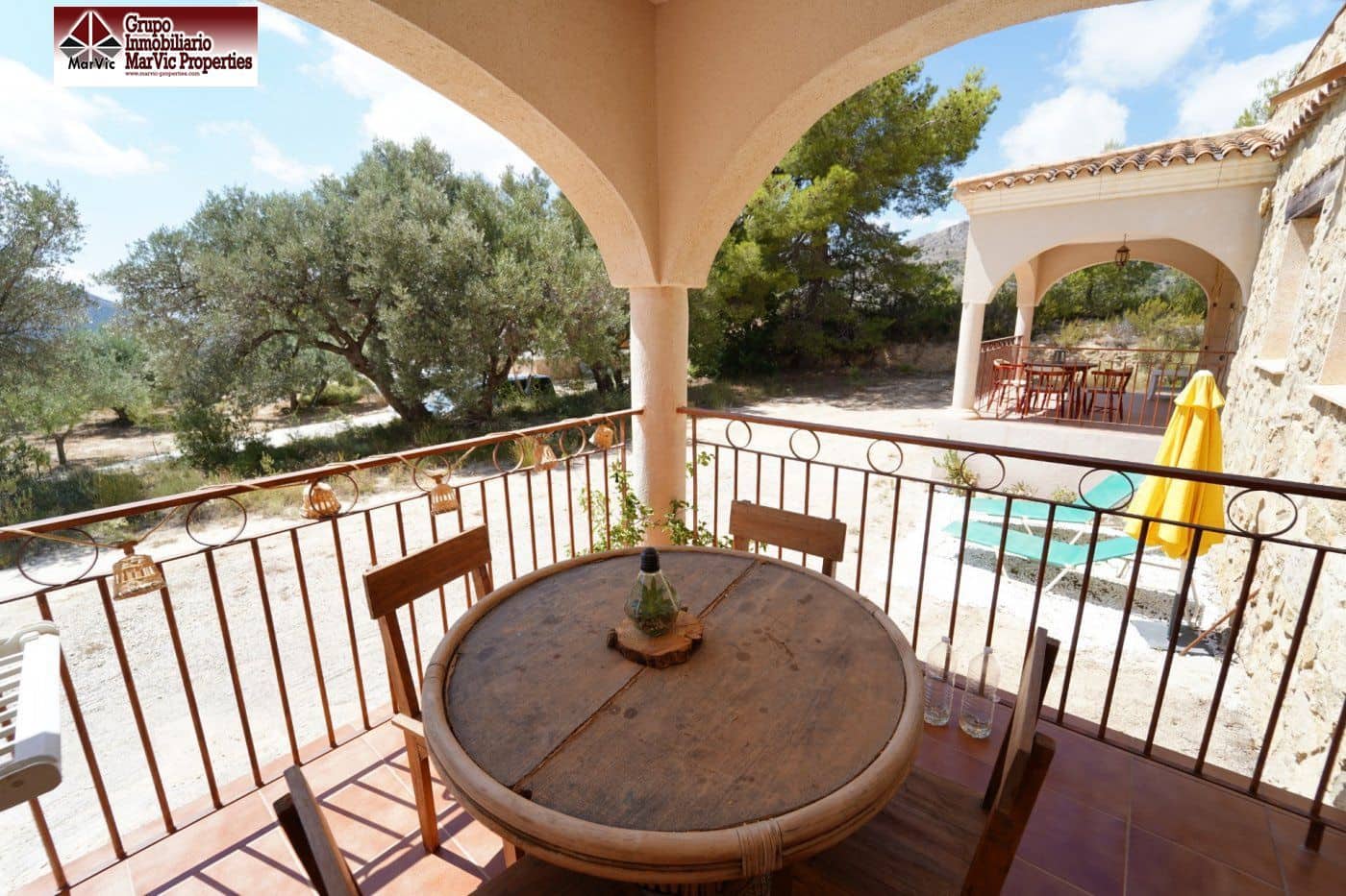 8 bedroom Villa for sale in Finestrat - € 620,000 (Ref: 7033099)