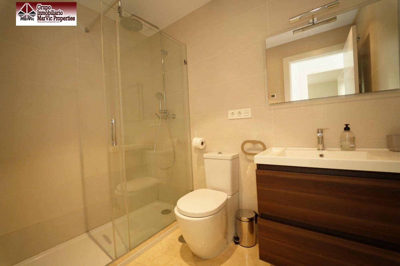 3 soveværelse Bungalow til salg i La Villajoyosa / Vila Joiosa med garage - € 882.000 (Ref: 7087987)