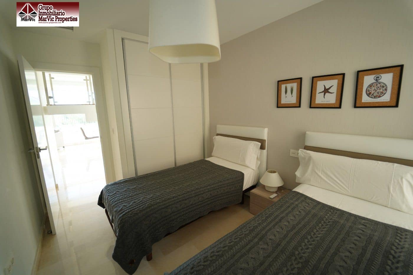 3 soveværelse Bungalow til salg i La Villajoyosa / Vila Joiosa med garage - € 882.000 (Ref: 7087987)