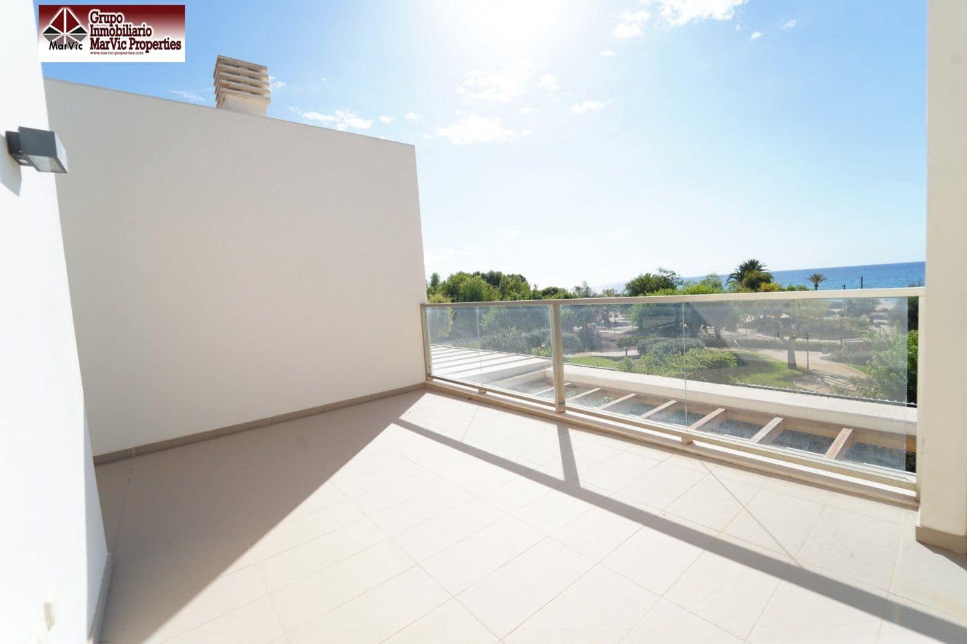 3 soveværelse Bungalow til salg i La Villajoyosa / Vila Joiosa med garage - € 882.000 (Ref: 7087987)