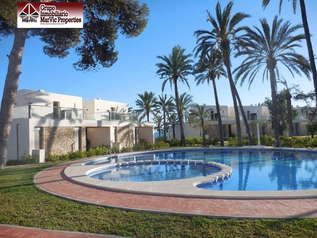 3 soveværelse Bungalow til salg i La Villajoyosa / Vila Joiosa med garage - € 882.000 (Ref: 7087987)