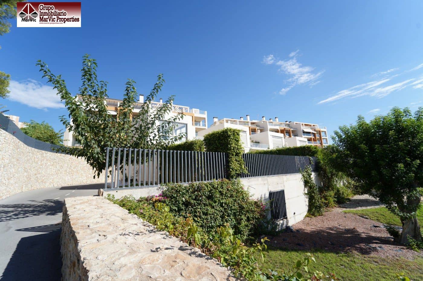 3 soveværelse Bungalow til salg i La Villajoyosa / Vila Joiosa med garage - € 882.000 (Ref: 7087987)