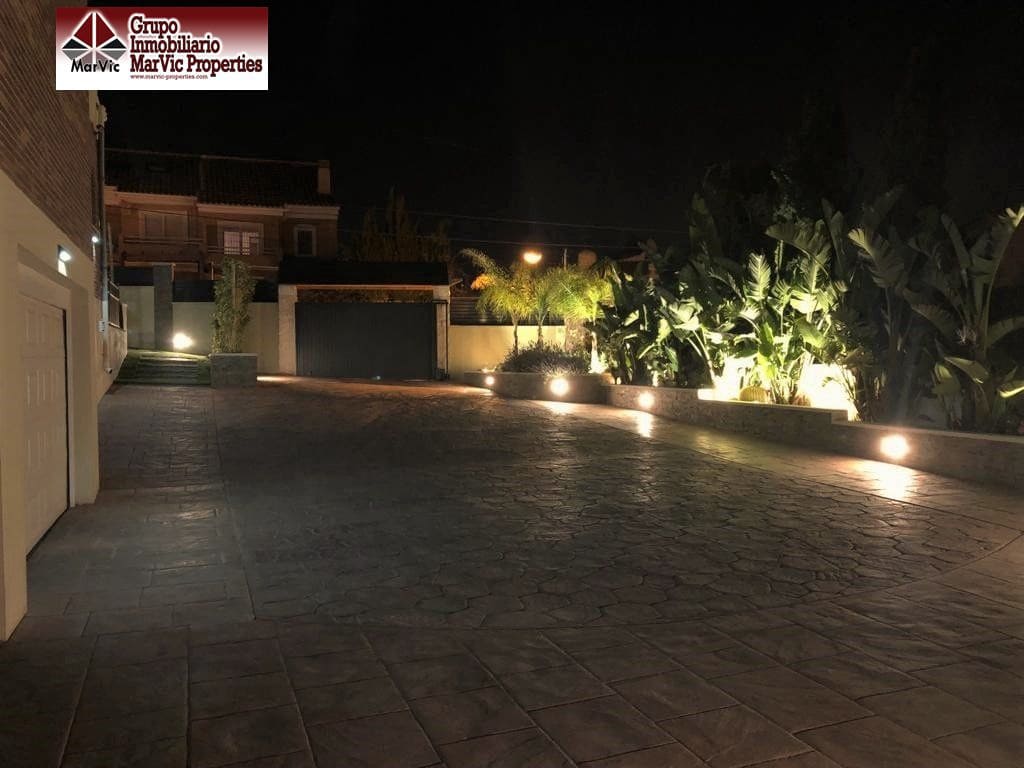 5 sovrum Villa till salu i La Nucia med pool garage - 995 000 € (Ref: 7188532)