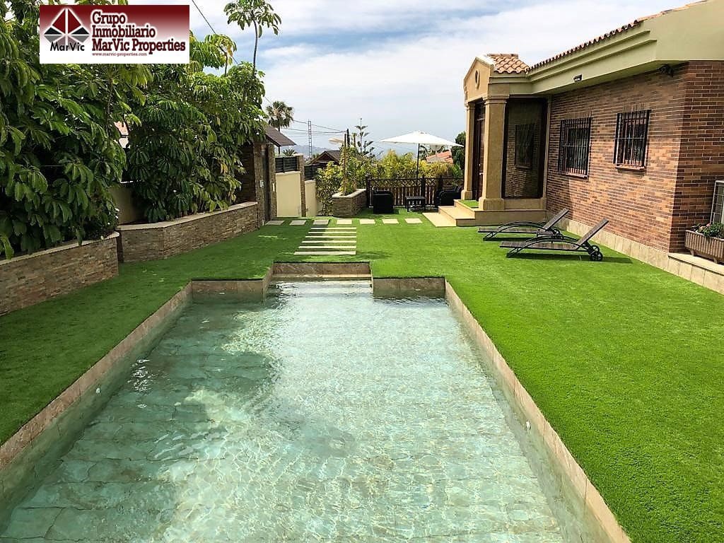 5 sovrum Villa till salu i La Nucia med pool garage - 995 000 € (Ref: 7188532)