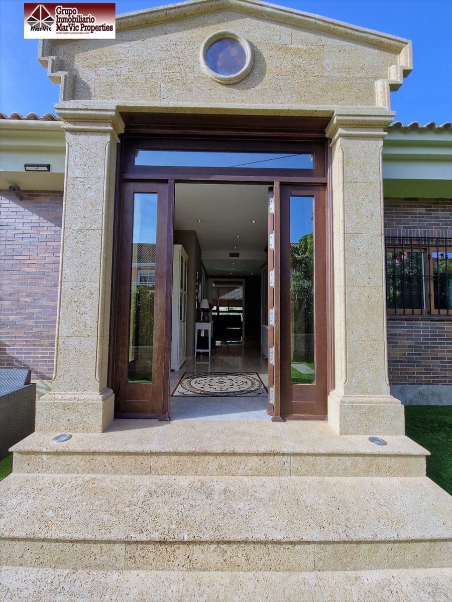 5 sovrum Villa till salu i La Nucia med pool garage - 995 000 € (Ref: 7188532)