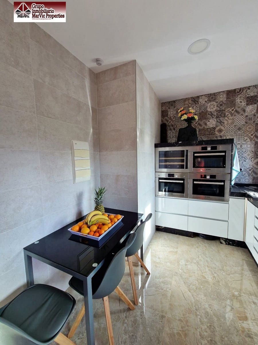 5 sovrum Villa till salu i La Nucia med pool garage - 995 000 € (Ref: 7188532)