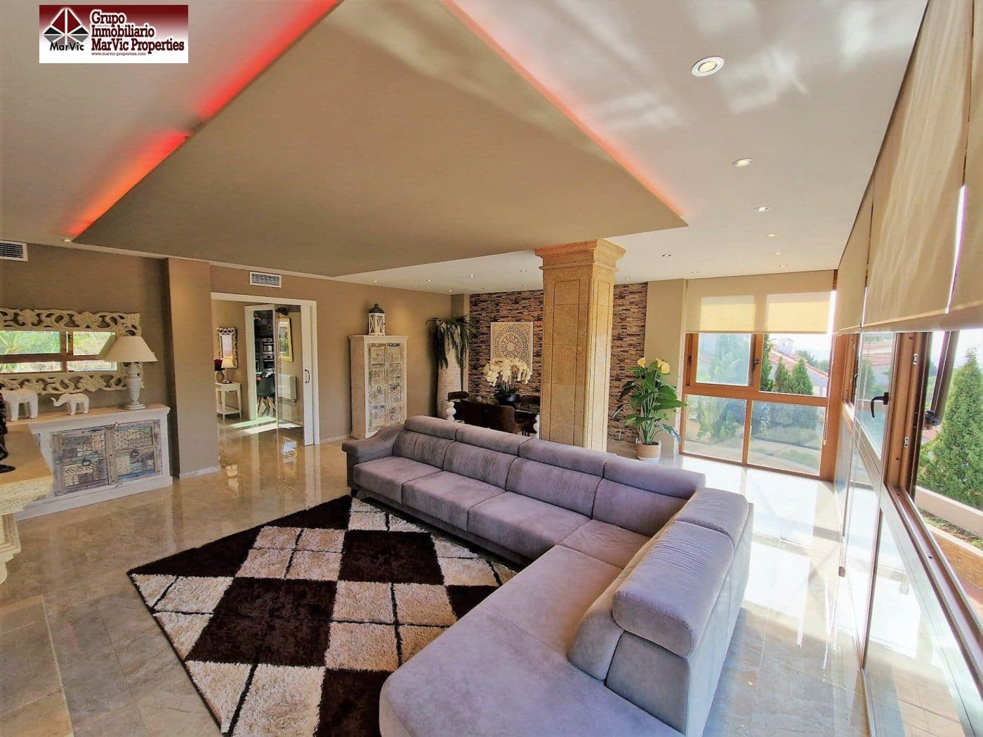 5 sovrum Villa till salu i La Nucia med pool garage - 995 000 € (Ref: 7188532)