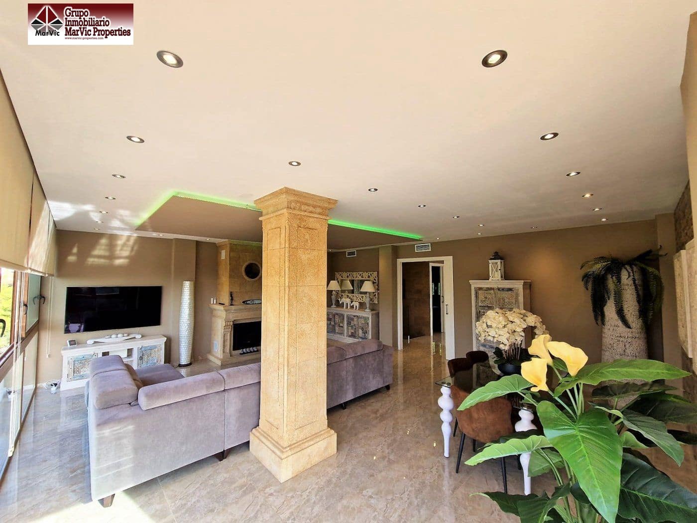 5 sovrum Villa till salu i La Nucia med pool garage - 995 000 € (Ref: 7188532)