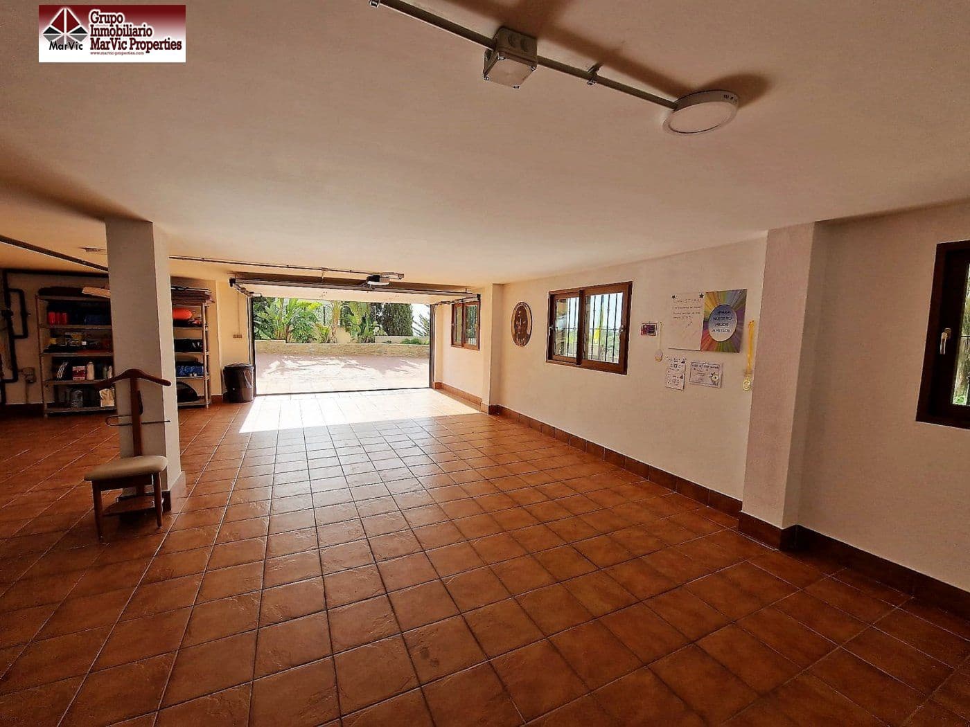5 sovrum Villa till salu i La Nucia med pool garage - 995 000 € (Ref: 7188532)