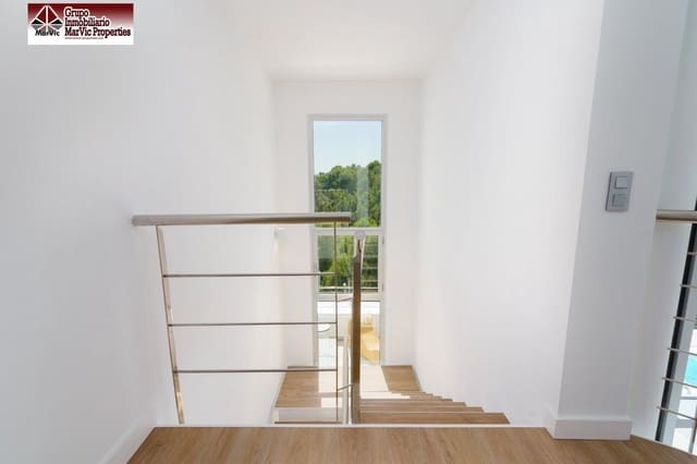 5 soveværelse Rækkehus til salg i Altea - € 890.000 (Ref: 7358205)