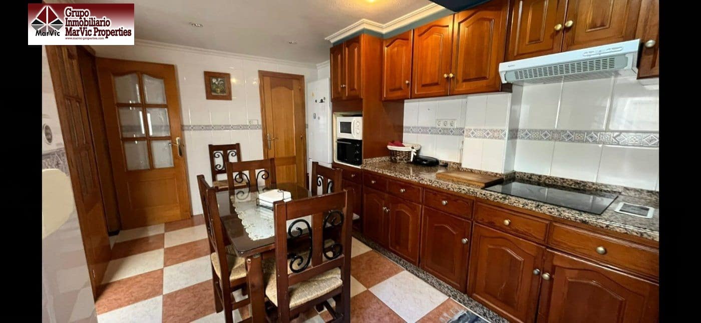 4 sypialnia Penthouse na sprzedaż w Benidorm - 224 000 € (Ref: 7358216)