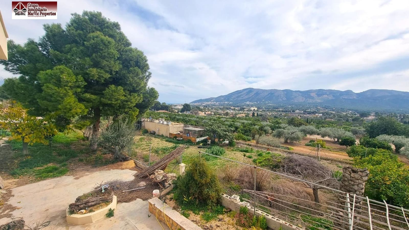 3 soverom Finca/Herregård til salgs i Benidorm med svømmebasseng garasje - € 469 000 (Ref: 7400654)