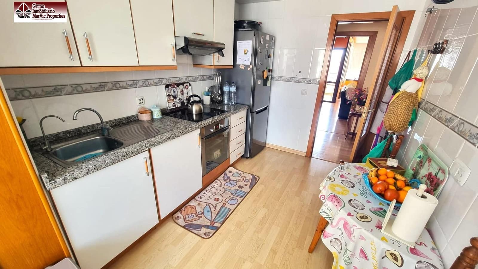 3 bedroom Flat for sale in Benidorm with pool garage - € 310,000 (Ref: 7432295)