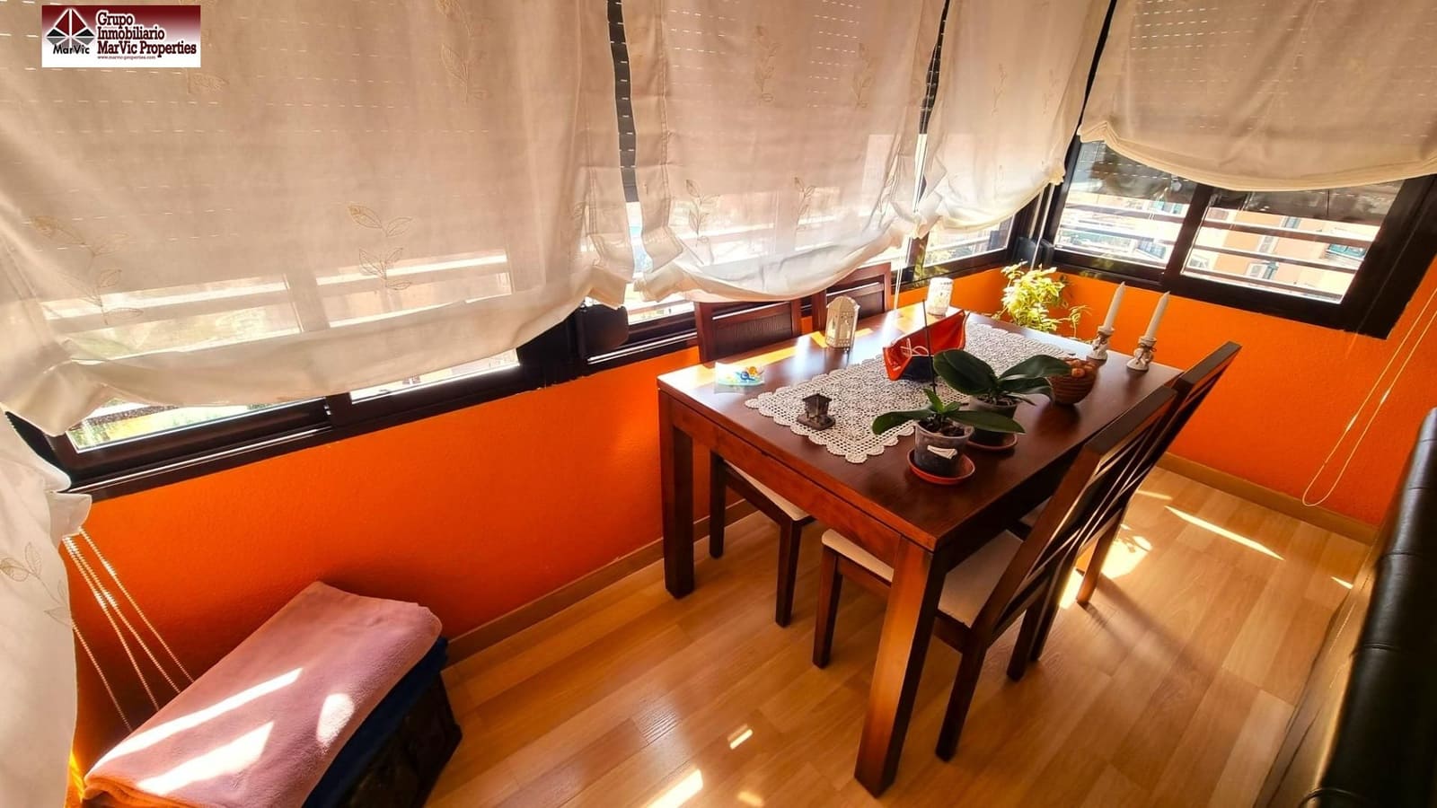 3 bedroom Flat for sale in Benidorm with pool garage - € 310,000 (Ref: 7432295)