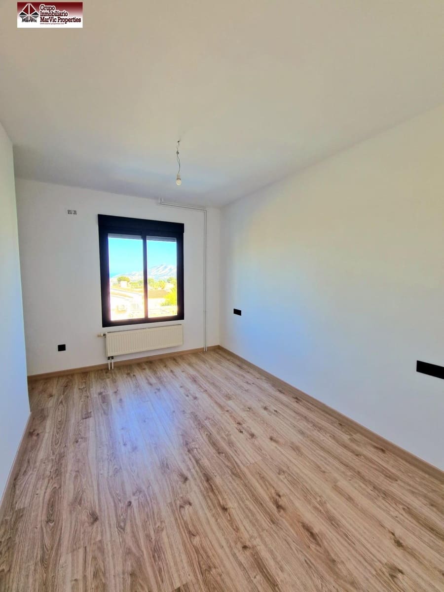 4 makuuhuone Huvila myytävänä paikassa La Nucia mukana 
autotalli - 525 000 € (Ref: 7516086)