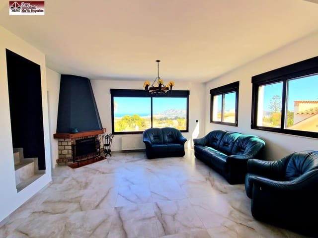 4 makuuhuone Huvila myytävänä paikassa La Nucia mukana 
autotalli - 525 000 € (Ref: 7516086)