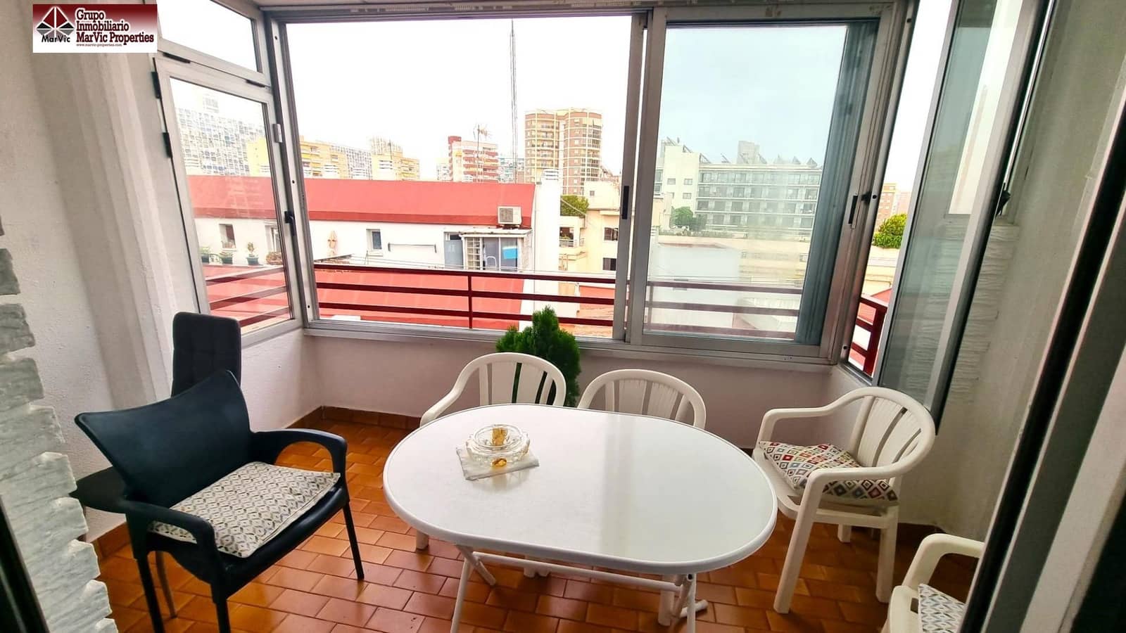 2 soverom Leilighet til salgs i Benidorm - € 192 000 (Ref: 8537391)