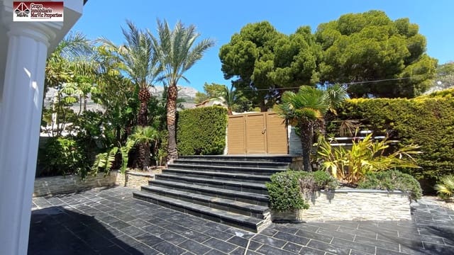 7 bedroom Villa for sale in Altea la Vella, Altea with pool garage - € 1,990,000 (Ref: 8537392)