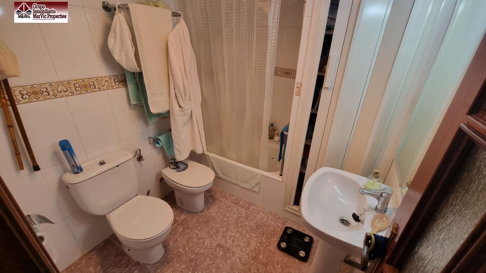 5 soveværelse Semi-Rækkehus til salg i Benidorm med swimmingpool garage - € 463.000 (Ref: 8537397)