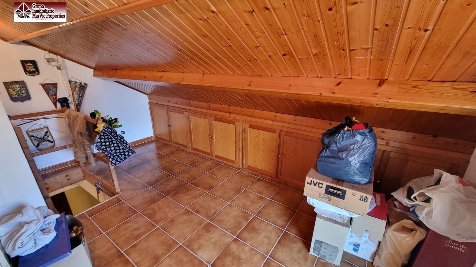 5 soveværelse Semi-Rækkehus til salg i Benidorm med swimmingpool garage - € 463.000 (Ref: 8537397)