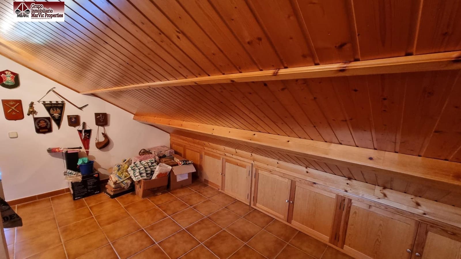 5 soveværelse Semi-Rækkehus til salg i Benidorm med swimmingpool garage - € 463.000 (Ref: 8537397)